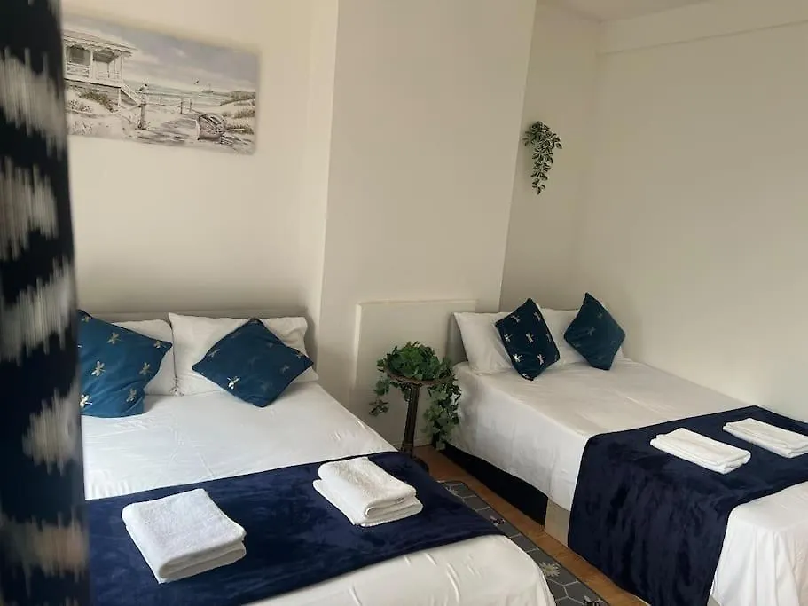 Aldgate Apartment In Central London United Kingdom