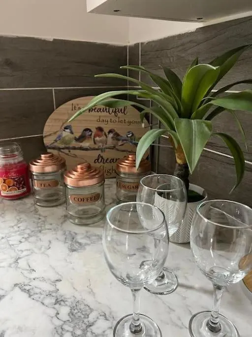 Aldgate Apartment In Central London United Kingdom
